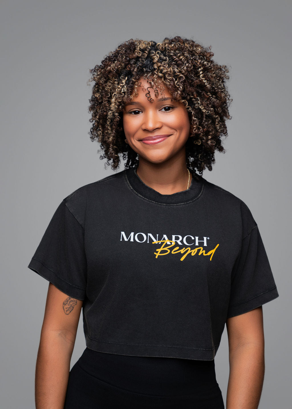 MONARCH® Women's Crop Tee Oversize
